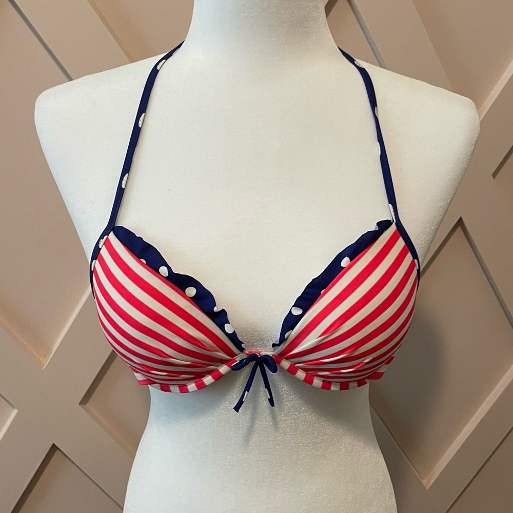 Victoria’s Secret swim top